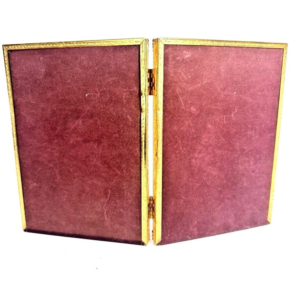 Vintage Brass Double Picture Frame 5x7‎ Hinged Folding Gold Ornate Frame